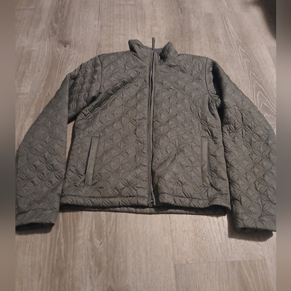 Predator Sleek Gray Quilted Jacket